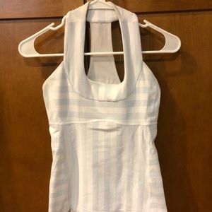100% authentic Lulu Lemon razor back tank. Women